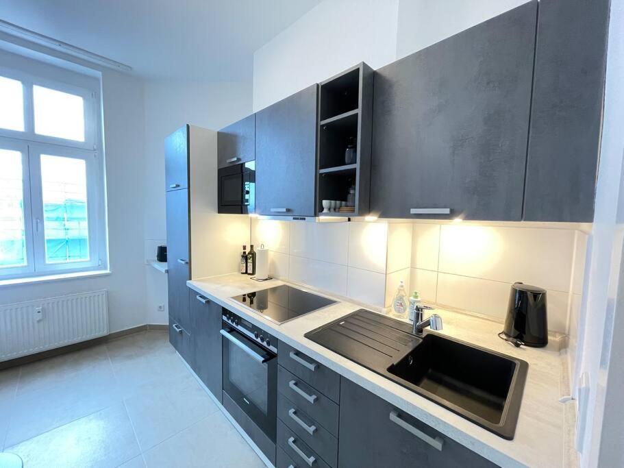 Lucky Stays Ls10 - Vollausstattung - Zentrum - Aufzug - Grosse Kueche - 2 Zimmer - Smart-Tv Magdeburgo Exterior foto