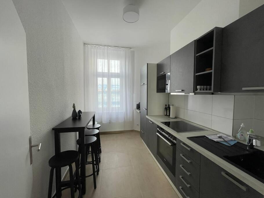 Lucky Stays Ls10 - Vollausstattung - Zentrum - Aufzug - Grosse Kueche - 2 Zimmer - Smart-Tv Magdeburgo Exterior foto